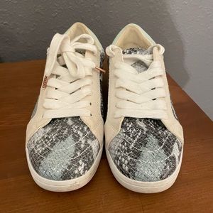 Dolce Vita Nino Multi Snake Print Leather Sneaker - size 8